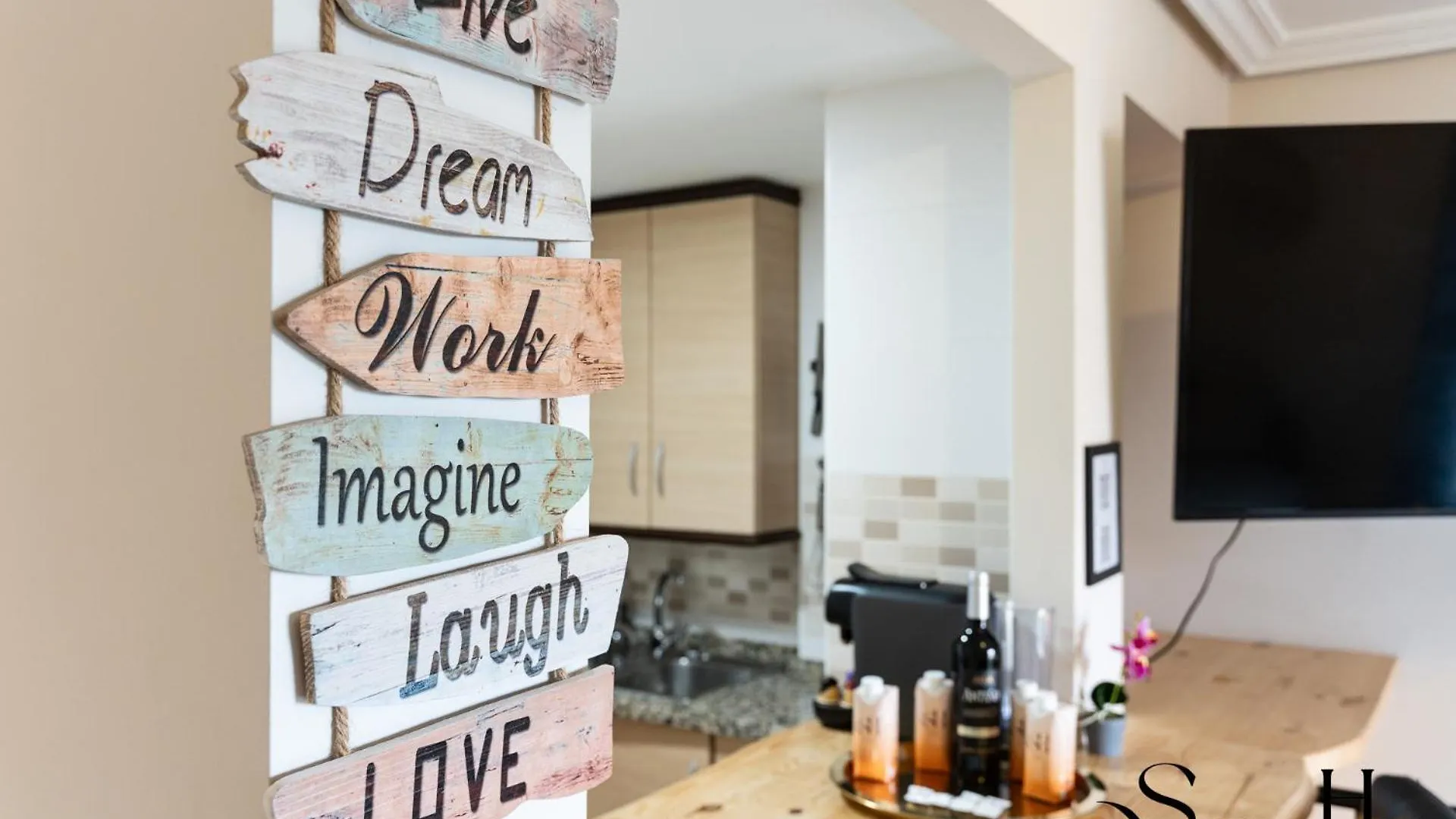 아파트 Cozy 2 Bedroom Duplex, Parking, Terrace, Office, Pool! 토레몰리노스 스페인